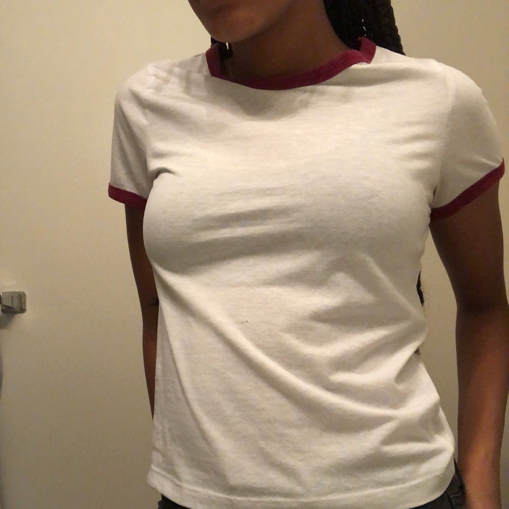 White Top w/ Burgundy Collar & Sleeves